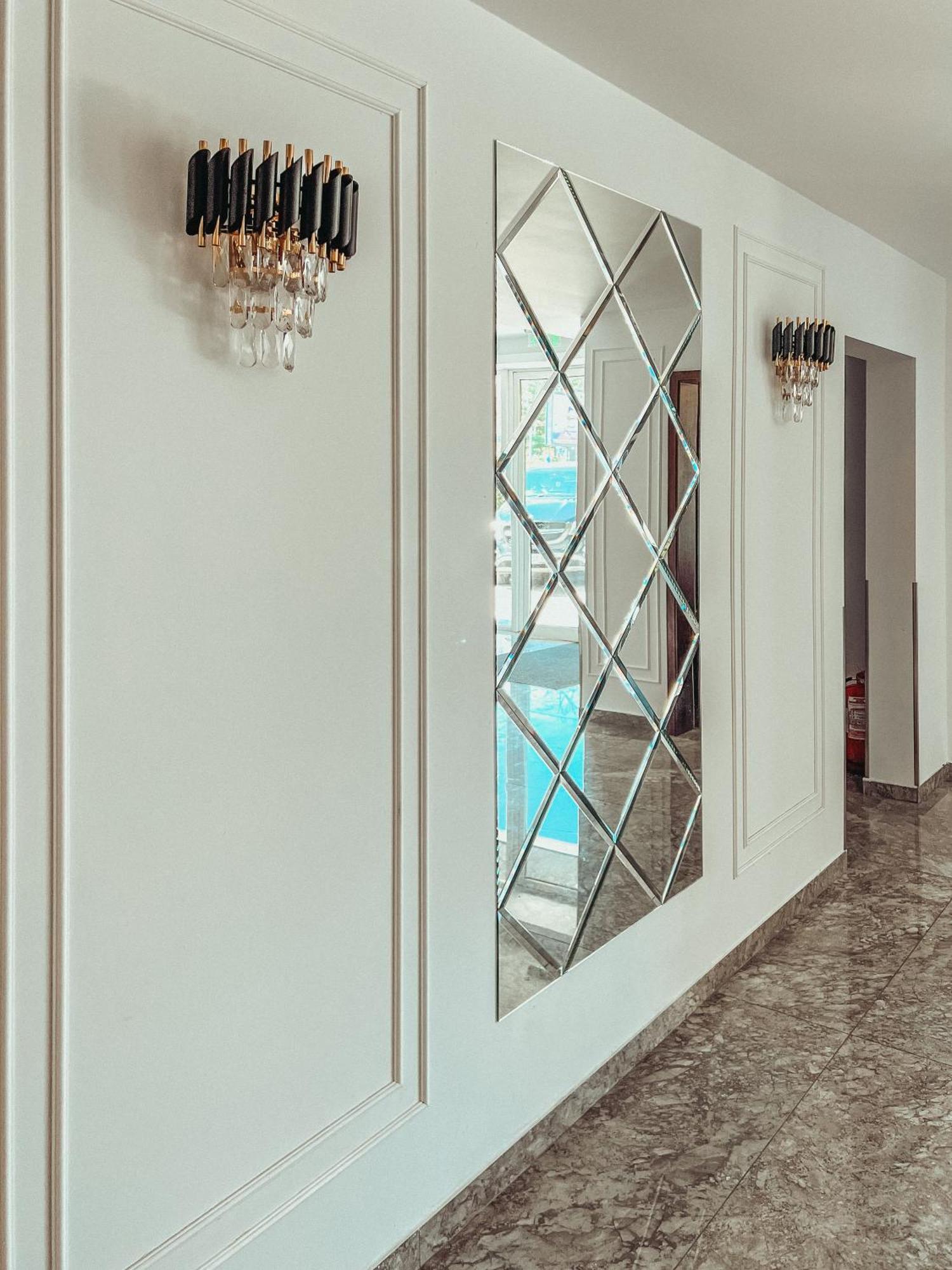 Hotel Neon Timisoara Luaran gambar