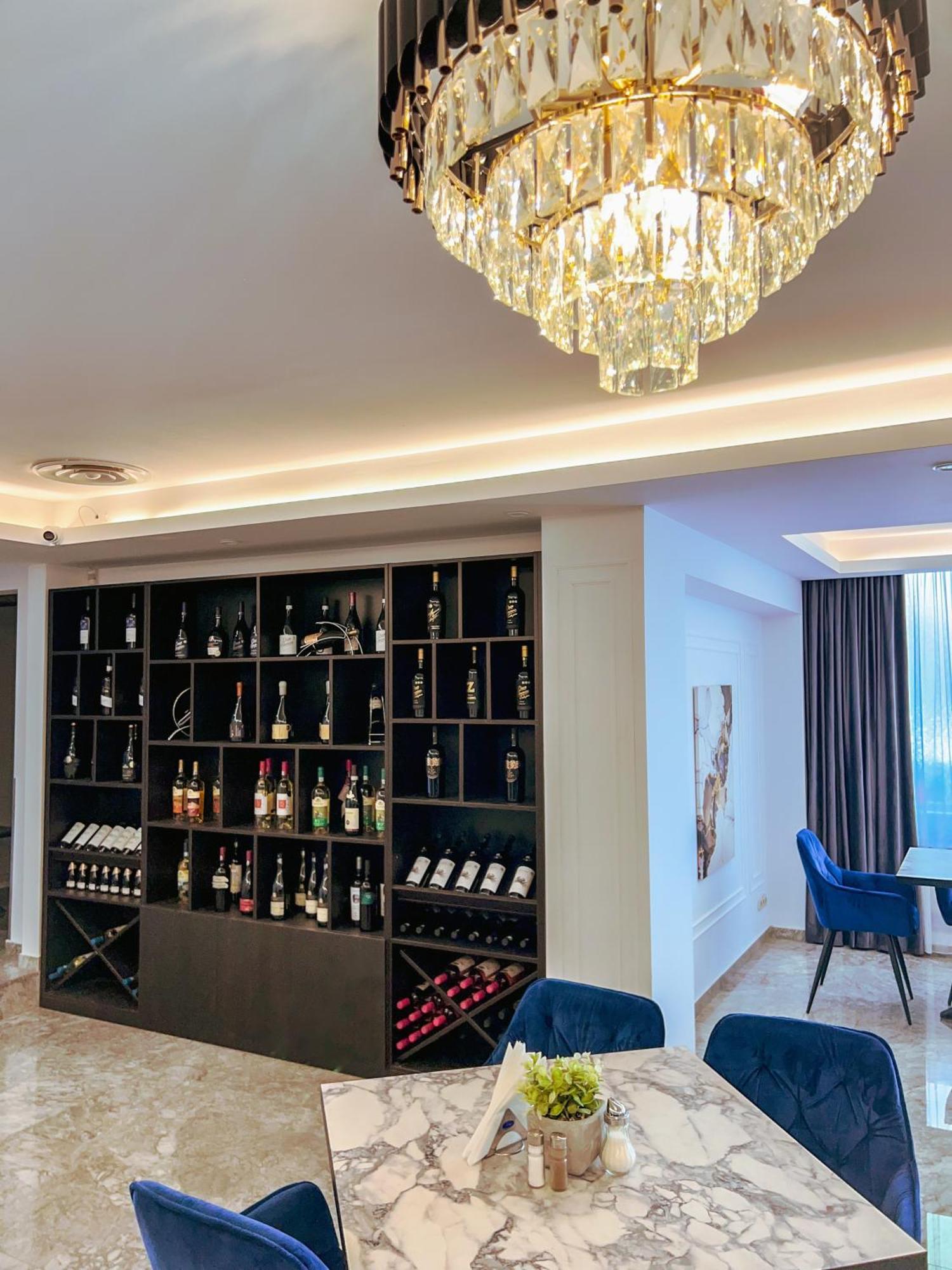Hotel Neon Timisoara Luaran gambar